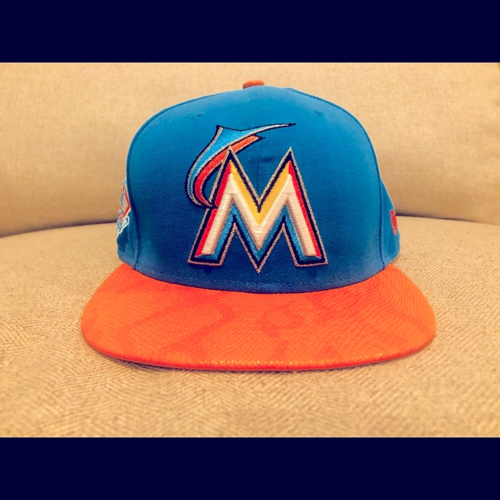 Miami Marlins adjustable baseball hat